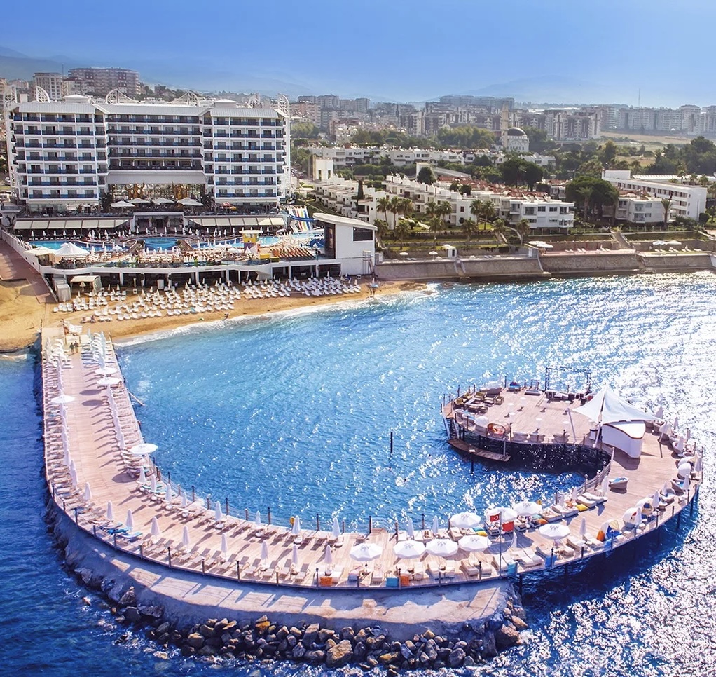 Azura Deluxe Resort Alanya Transfer