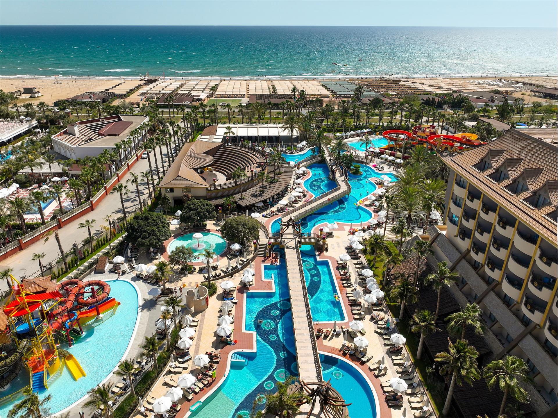 Royal Dragon Hotel Antalya Havalimanı Transfer