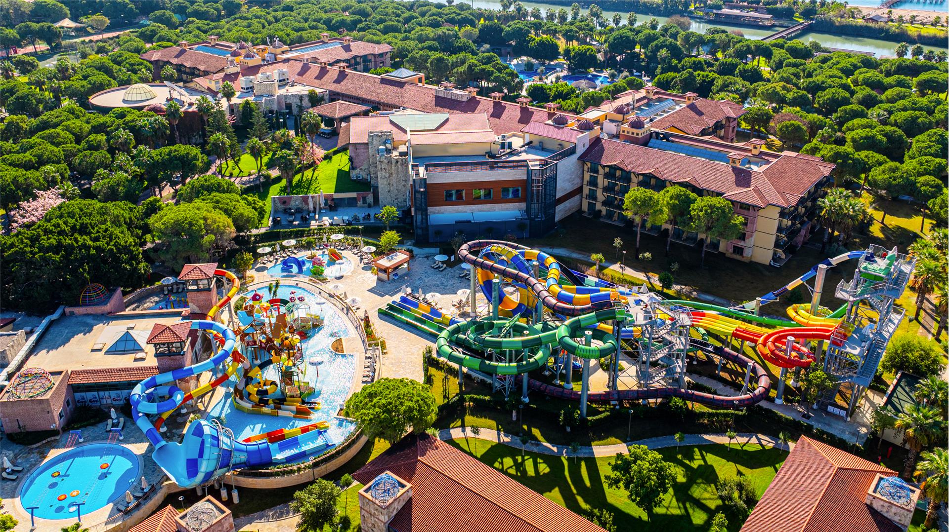 Gloria Golf Resort Antalya Havalimanı Transfer
