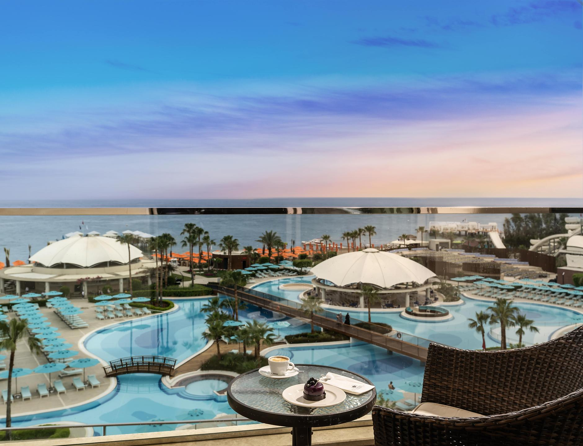 Kaya Palazzo Golf Resort Antalya Havalimanı Transfer