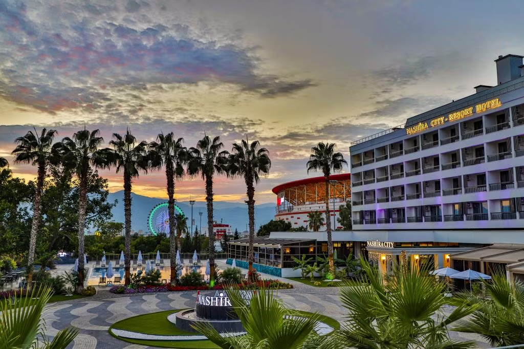 Nashira City Resort Hotel Antalya Havalimanı Transfer