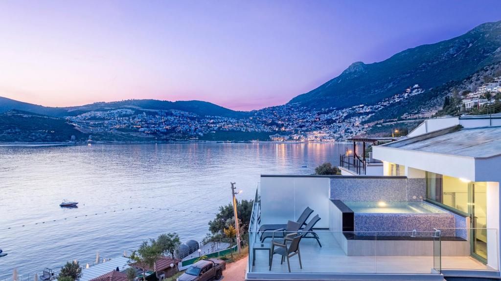 Green Beach Hotels Kalkan Dalaman Havalimanı Transfer
