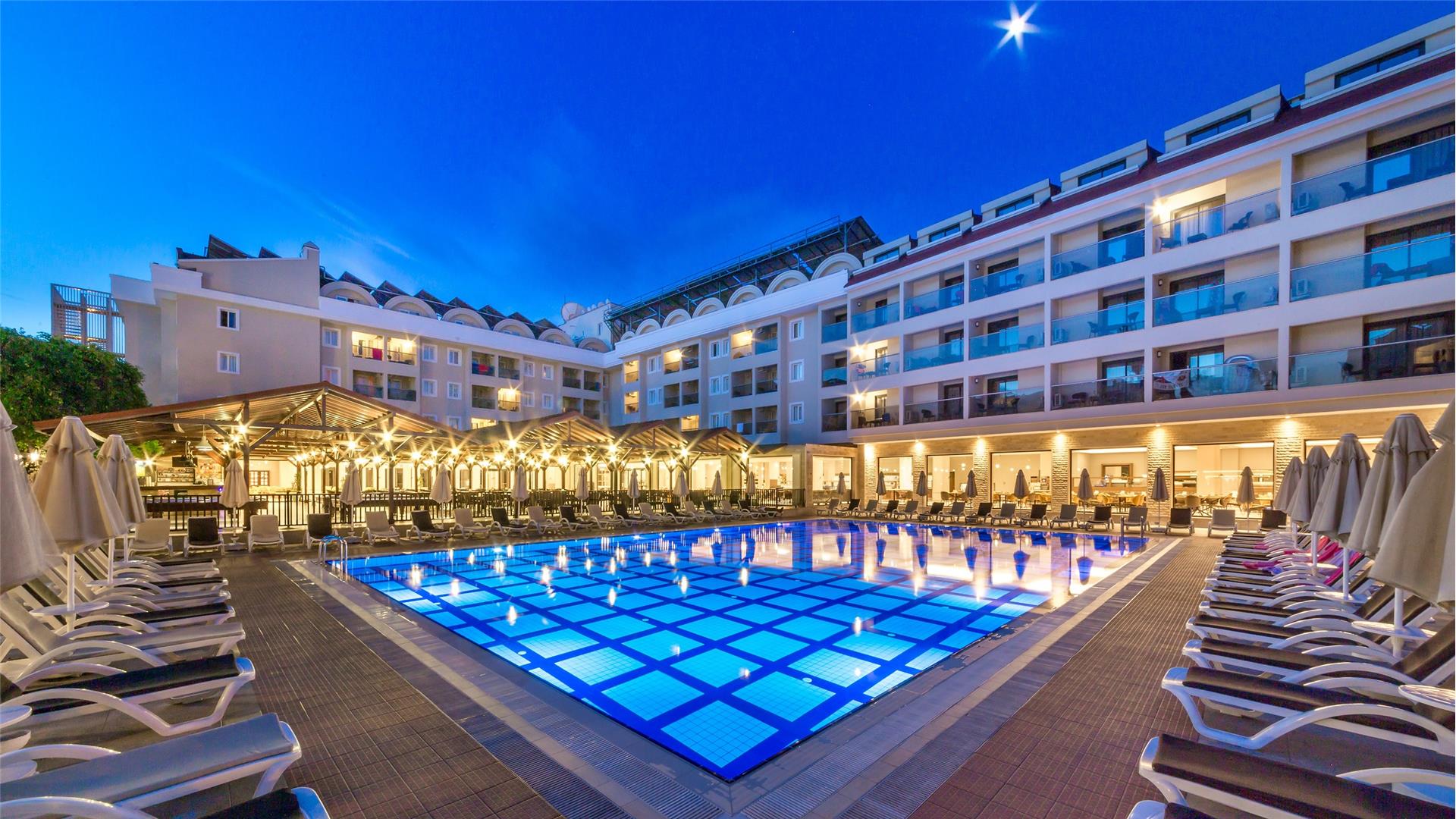 Julian Club Hotel Dalaman Havalimanı Transfer