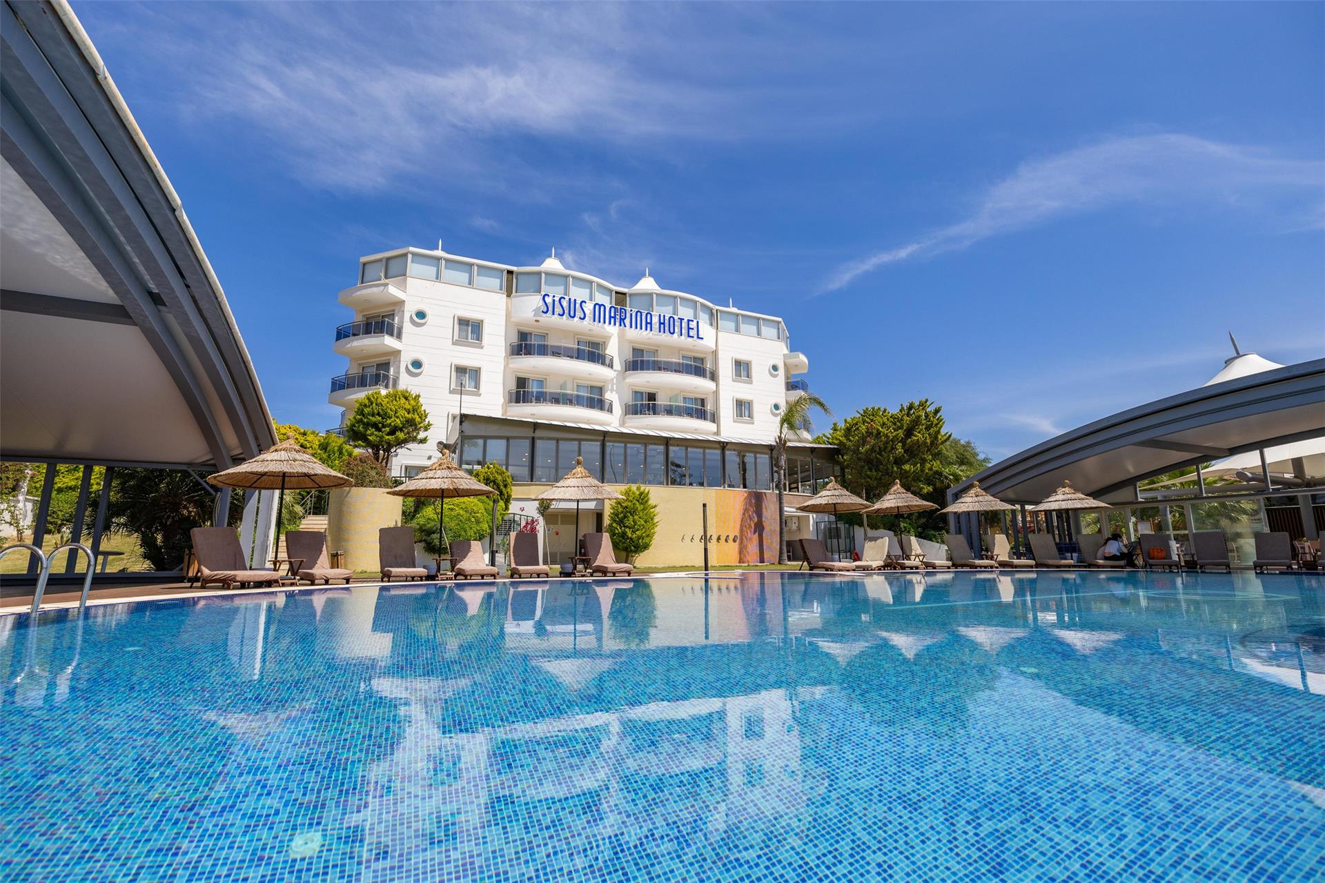 Sisus Marina Hotel İzmir Adnan Menderes Havalimanı Transfer